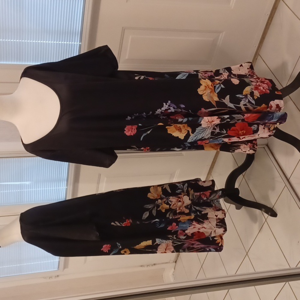 2/$60  New Multicolor Floral Dress - Size 4XL (3X)